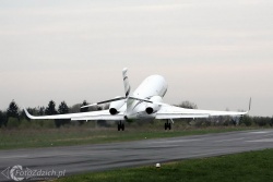 Dassault Falcon 2000 2739 1