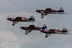 The Flying Bulls XtremeAir XA42 Sbach 342 9215