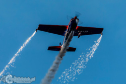 Extra 260 6183